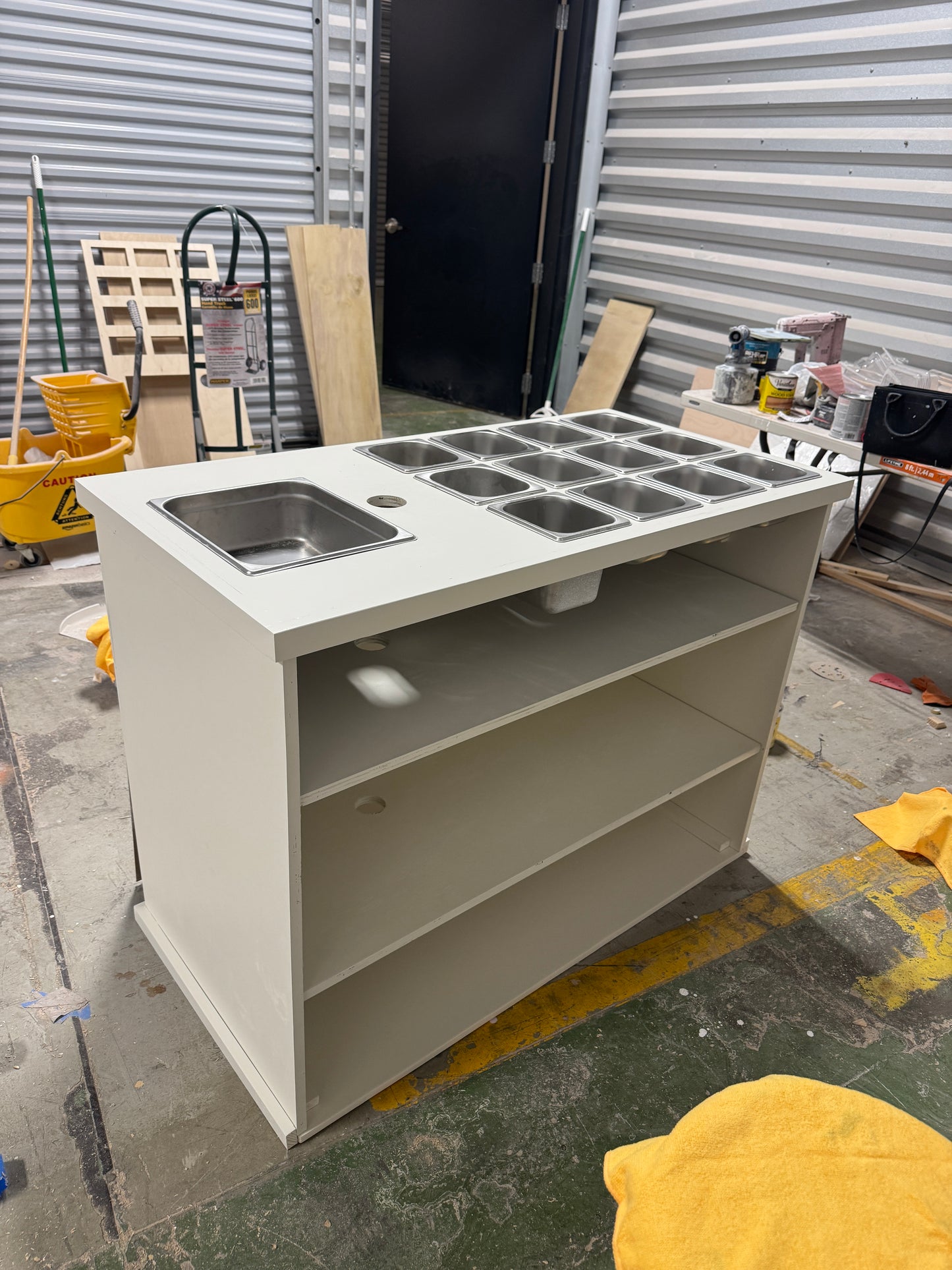 Standard Cart Model with Two Long Shelves