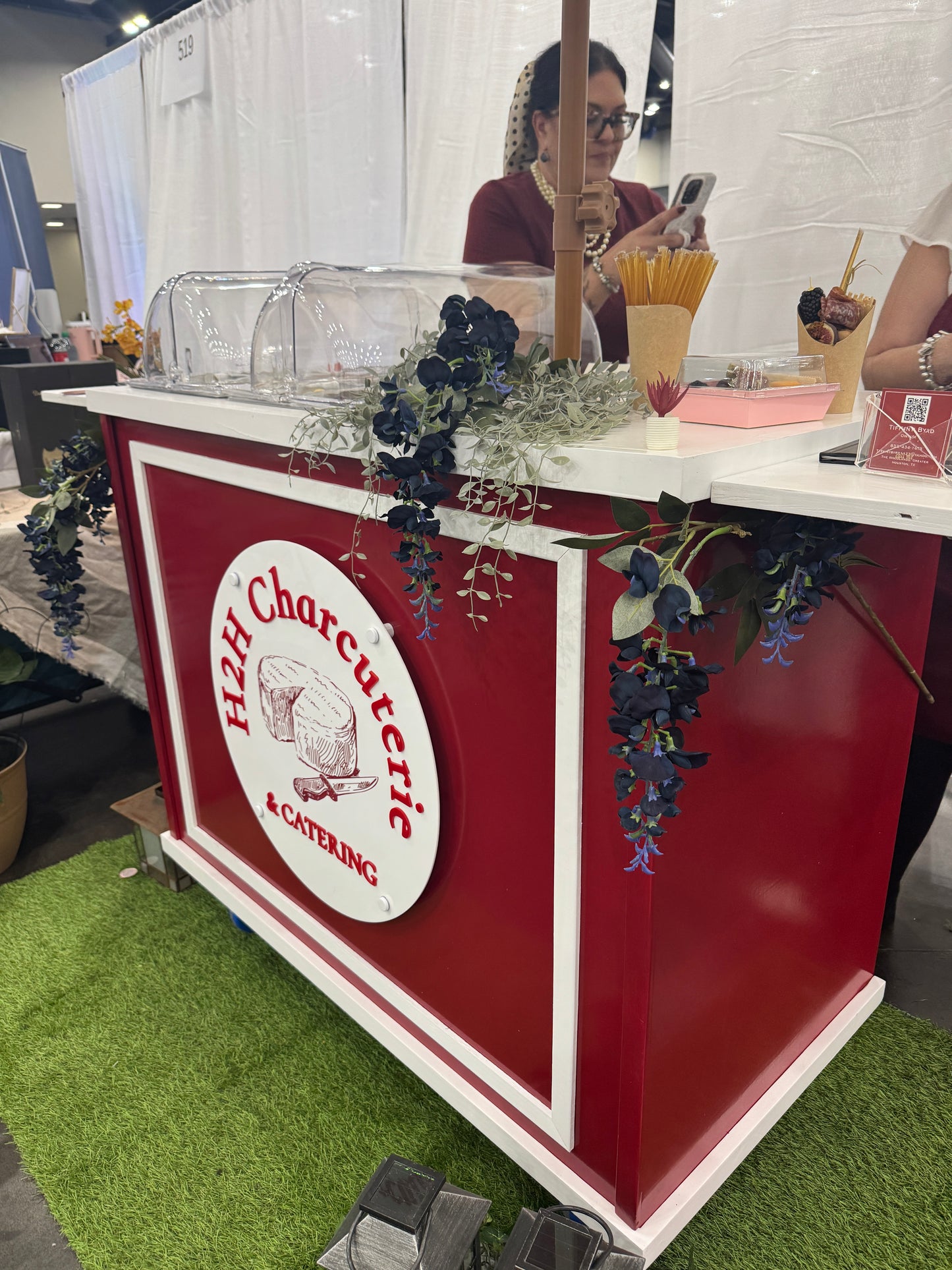 Grand Cart Model Side Shelves